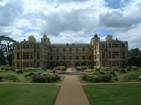 A small country house